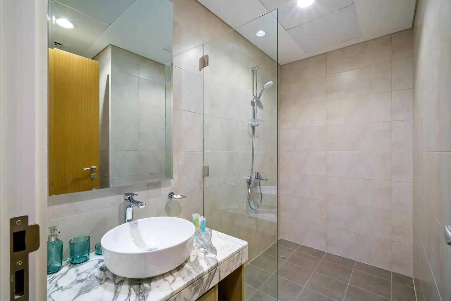 High-Floor 2Br In Aykon City Spacious, Good View Dubai Apartment