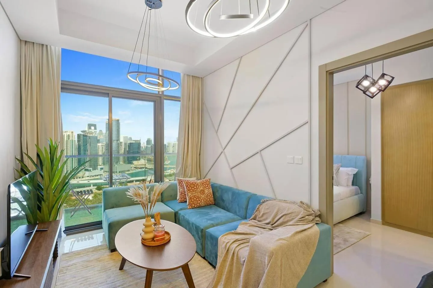 High-Floor 2Br In Aykon City Spacious, Good View Dubai