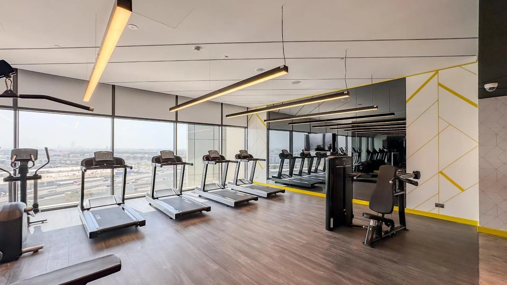 High-Floor 2Br In Aykon City Spacious, Good View Dubai Vereinigte Arabische Emirate